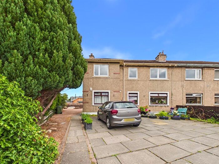 3 Bedroom Flat For Sale In Balvaird Place, Perth, PH1