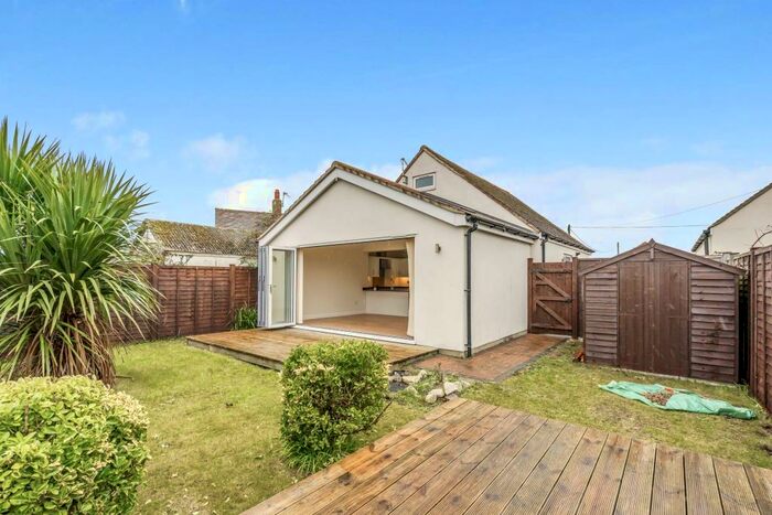 2 Bedroom Bungalow To Rent In Elm Close Estate, Hayling Island, PO11