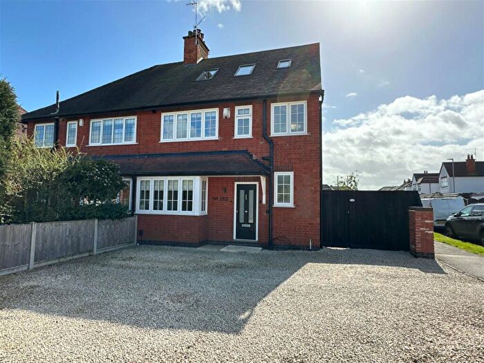 4 Bedroom Semi-Detached House To Rent In Hinckley Road, Leicester Forest East, LE3