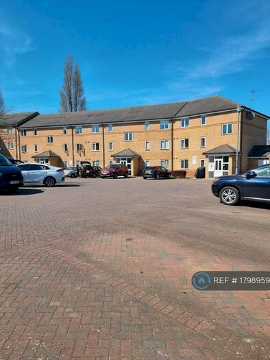 2 Bedroom Flat To Rent In Beaver Close, Morden, SM4