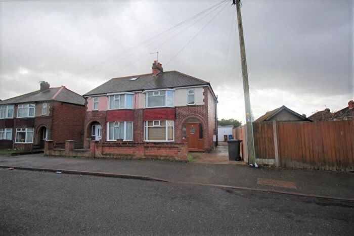 3 Bedroom Semi Detached House To Rent In Bedroom Semi-Detached House, Borrowfield Road, Spondon, DE21