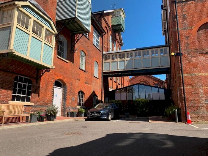 1 Bedroom Flat To Rent In The Tunhouse, Court Street, Faversham, ME13