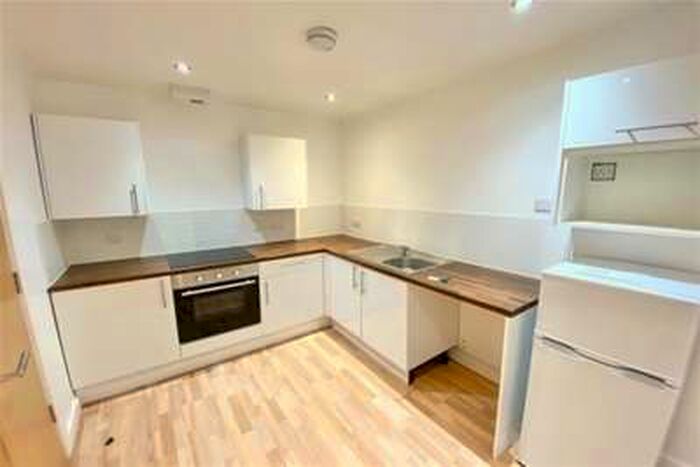 1 Bedroom Flat To Rent In Markfield Court, Leicester, LE4