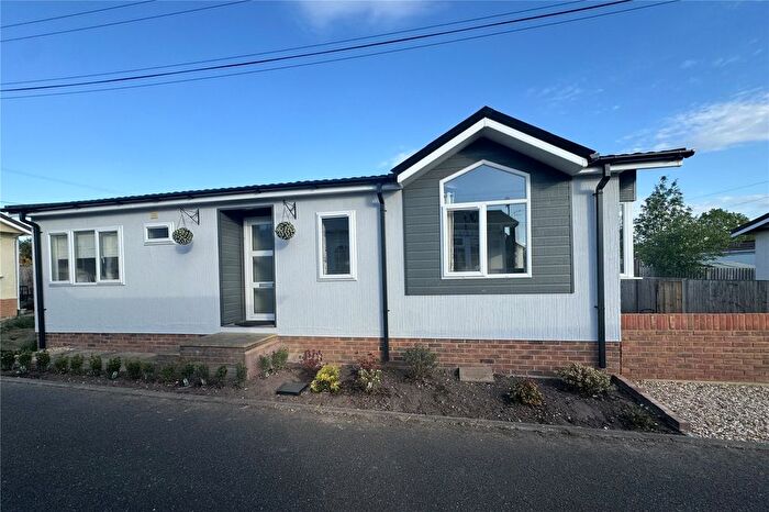 2 Bedroom Property For Sale In Hill Corner Farm Park, Sandy Lane, Farnborough, Hampshire, GU14