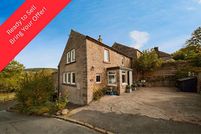 2 Bedroom Cottage For Sale In The Cliff, Matlock, DE4