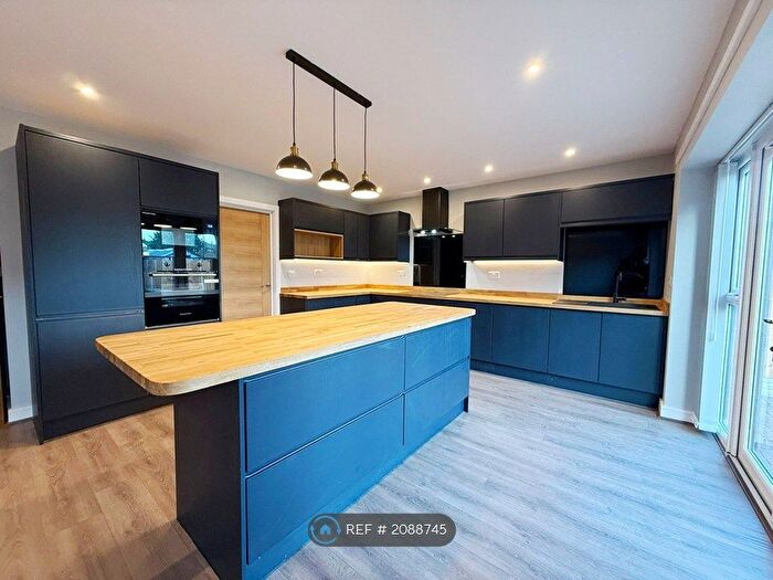 4 Bedroom Detached House To Rent In Lordsgate Lane, Burscough, Ormskirk, L40