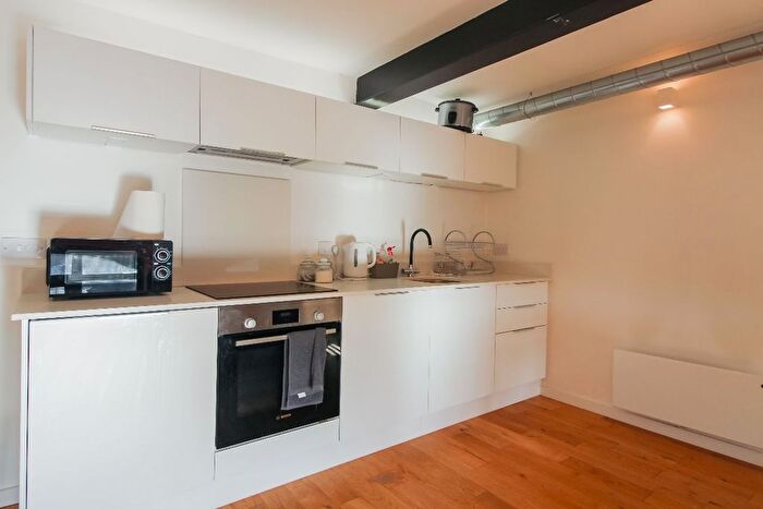 1 Bedroom Flat To Rent In Elisabeth Mill, Elisabeth Gardens, Stockport, SK5