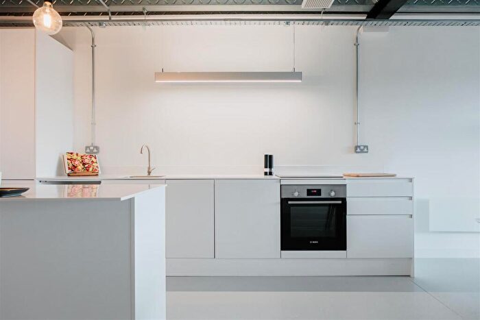2 Bedroom Apartment To Rent In District Lofts, Climate Innovation District, LS9