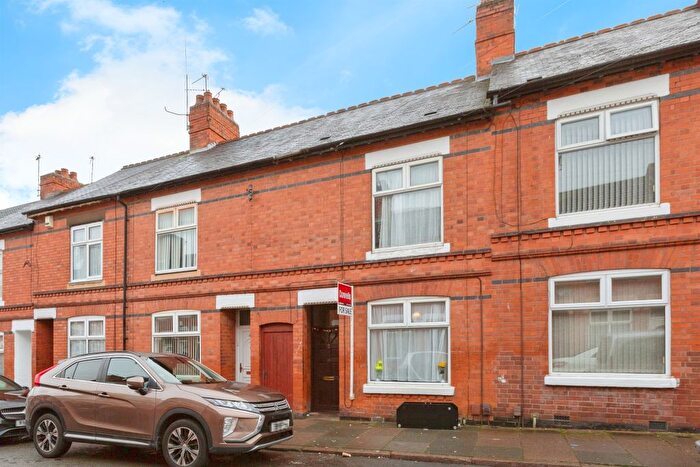 3 Bedroom Terraced House For Sale In Lyme Road, Leicester, LE2