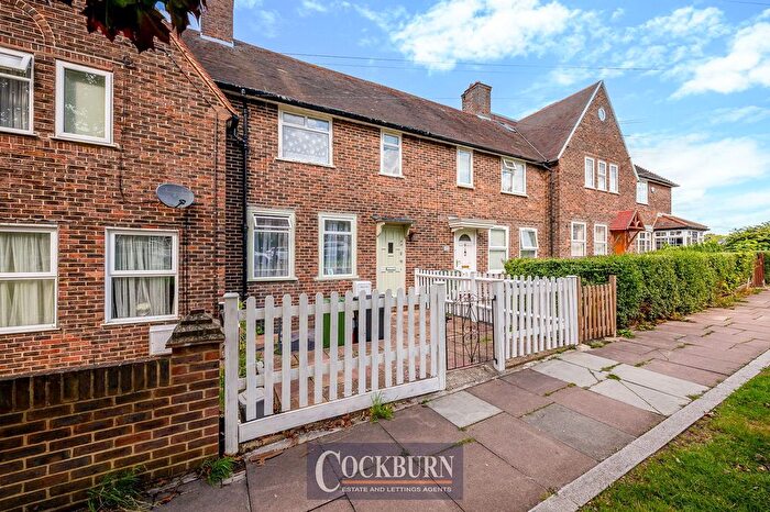 3 Bedroom Terraced House For Sale In Castleton Road, Mottingham, SE9
