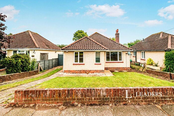 3 Bedroom Bungalow To Rent In Hillview Road, Findon Valley, BN14