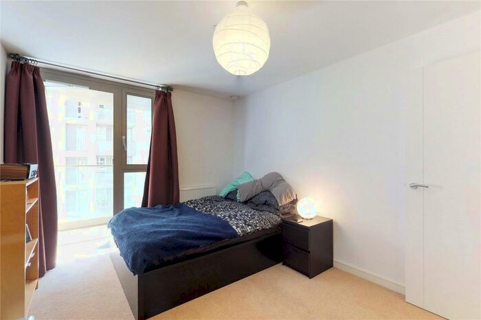 1 Bedroom Flat To Rent In Roma Corte, London, SE13