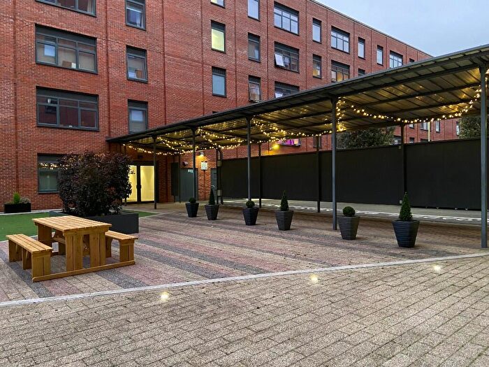 2 Bedroom Town House To Rent In George Leigh Street, Manchester, Greater Manchester, M4