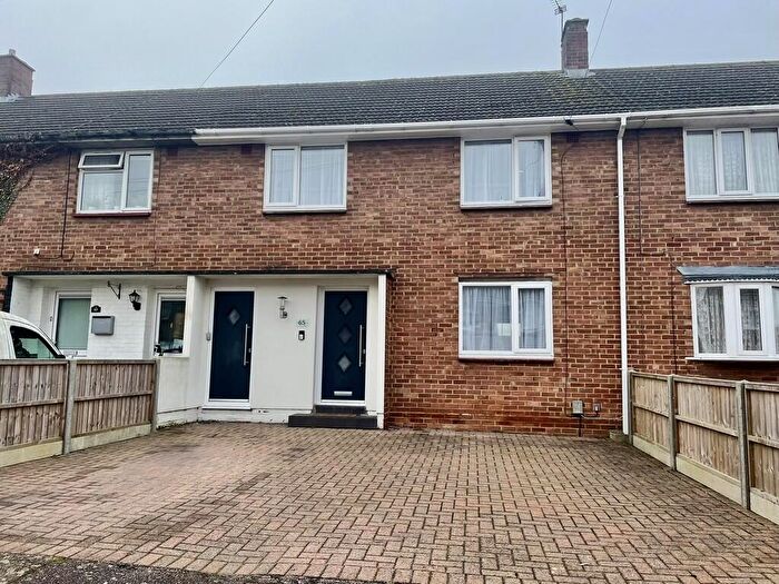 3 Bedroom Terraced House For Sale In The Rowlands, Biggleswade, SG18