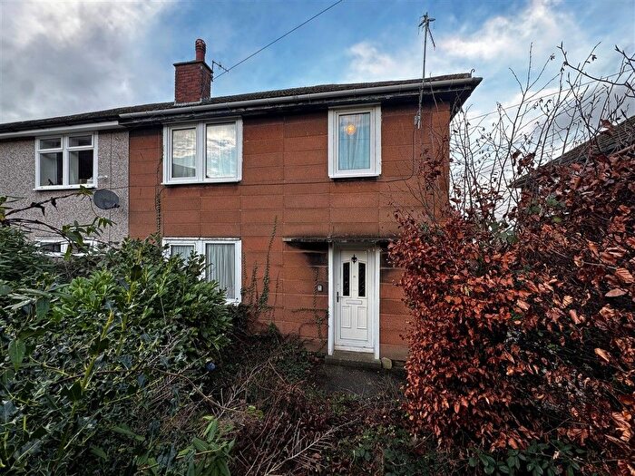 3 Bedroom Semi Detached House For Sale In Wythburn Road, Chesterfield, S41