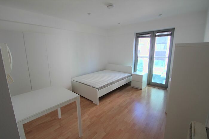 1 Bedroom Flat To Rent In Regent Street, City Centre, Plymouth, PL4