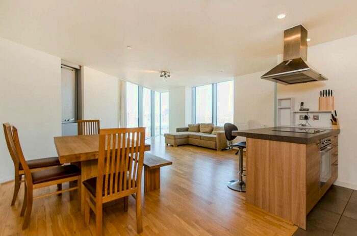 2 Bedroom Flat To Rent In Dancers Way, Deptford, London, SE8