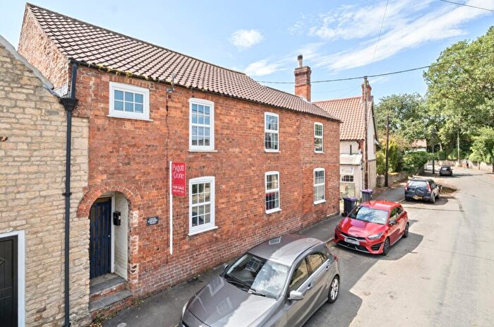 2 Bedroom Terraced House For Sale In Fosters Yard Front Street, Dunston, LN4