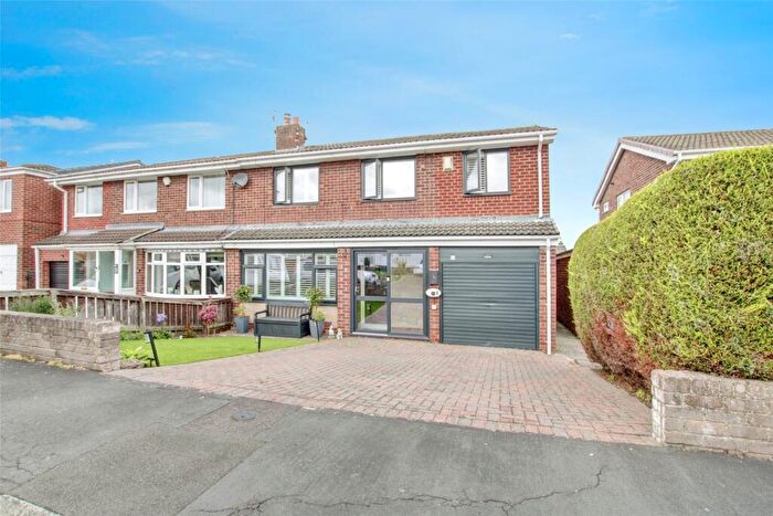 4 Bedroom Semi-Detached House For Sale In Prebends Field, Gilesgate, Durham, DH1