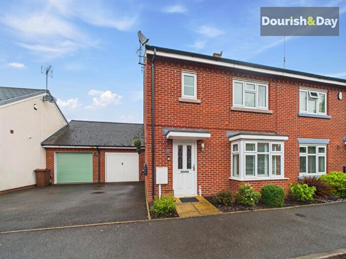 3 Bedroom House For Sale In Brandwood Drive, Weston, ST18