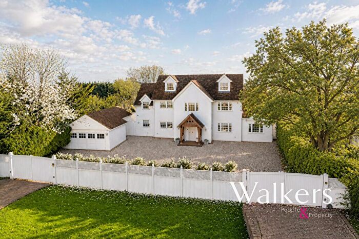 5 Bedroom Detached House For Sale In Nine Ashes Road, Near Blackmore, CM4