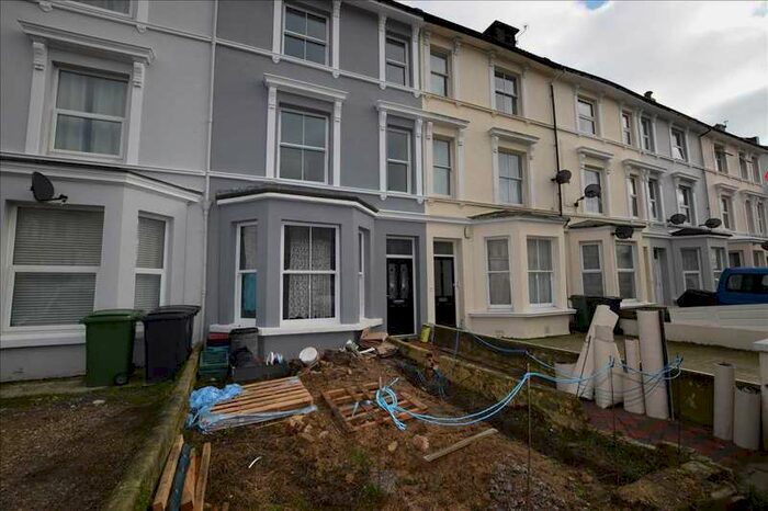 4 Bedroom Terraced House To Rent In Elphinstone Road, Hastings, TN34