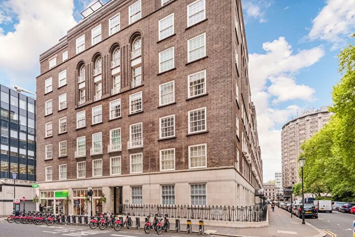 5 Bedroom Flat To Rent In Lowndes Square, Knightsbridge, London, SW1X