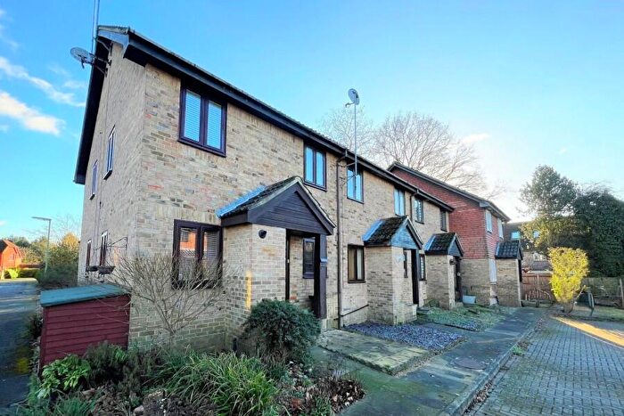 1 Bedroom Terraced House To Rent In West End, GU24