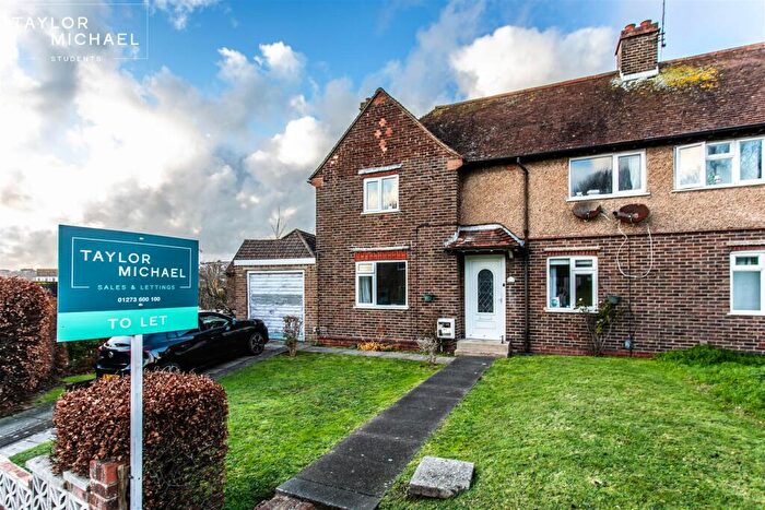 5 Bedroom Semi-Detached House To Rent In Hillside, Brighton, BN2