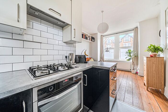 1 Bedroom Flat For Sale In Haven Lane, London, W5