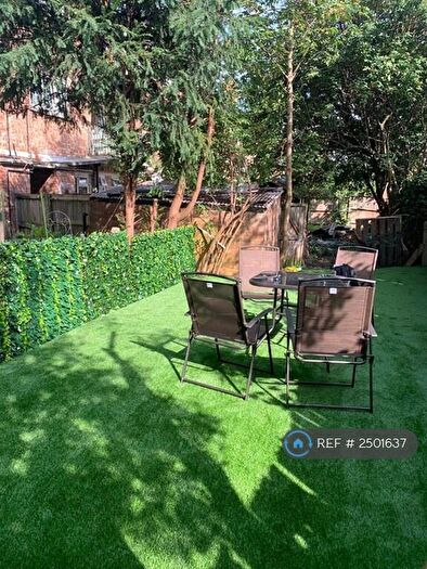 3 Bedroom Flat To Rent In Gladstone Avenue, London, N22