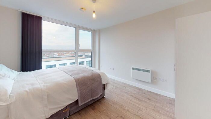 2 Bedroom Apartment To Rent In Merlin Wharf, Bath Lane, Leicester, Leicester City, LE3
