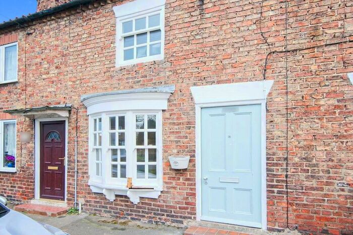 2 Bedroom Terraced House To Rent In Long Street, Easingwold, York YO61