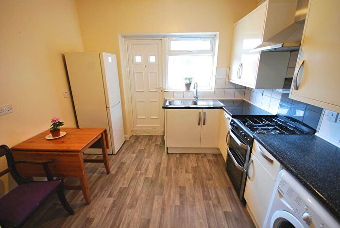 3 Bedroom Flat To Rent In Norton Road, Wembley, Middlesex, HA0
