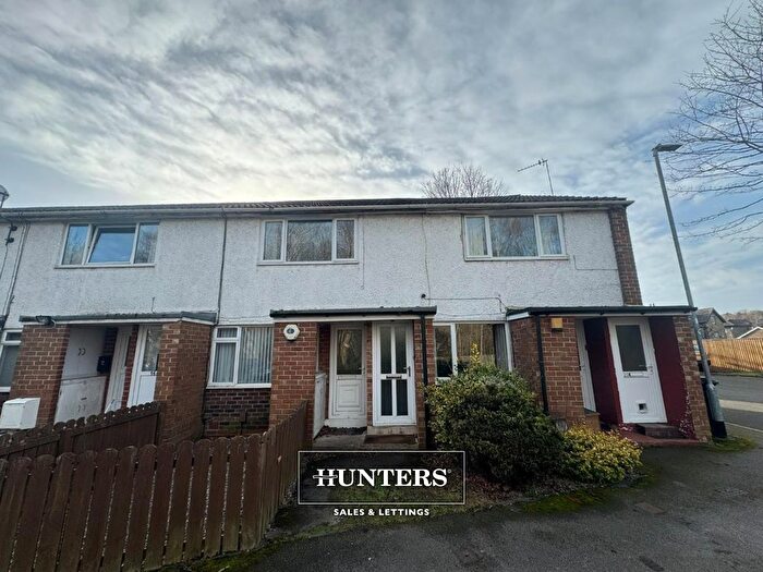 1 Bedroom Flat To Rent In Salisbury Mews, Horsforth, Leeds, LS18