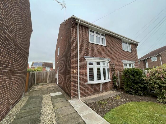 2 Bedroom Semi-Detached House To Rent In Acorn Close, Balderton, Newark, NG24