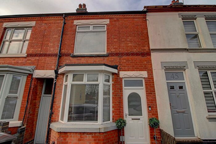 4 Bedroom Terraced House For Sale In Thornycroft Road, Hinckley, LE10