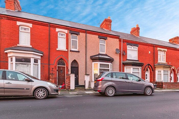 2 Bedroom End Terrace House For Sale In Sandringham Road, Hartlepool, TS26