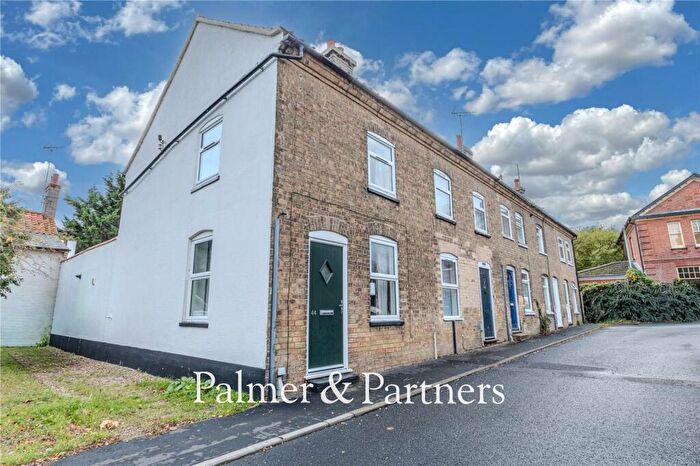 2 Bedroom End Of Terrace House For Sale In Albion Street, Saxmundham, Suffolk, IP17