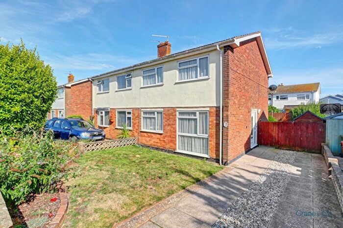 3 Bedroom Semi-Detached House For Sale In Drake Avenue, Eastbourne, BN23