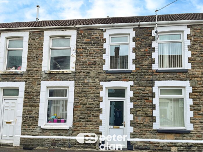 2 Bedroom House To Rent In Charles Street, Neath, SA11