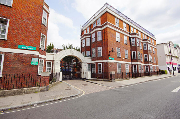 3 Bedroom Apartment To Rent In Prince Of Wales Road, Kentish Town, NW5