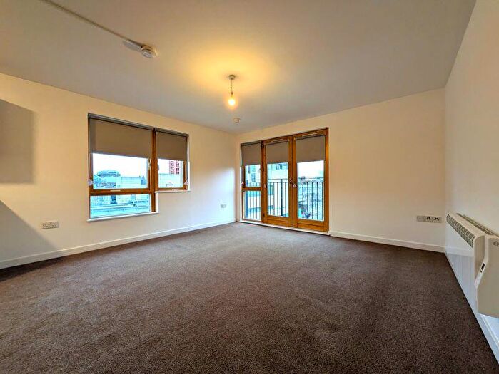 1 Bedroom Flat To Rent In Zetland Apartments, Stean Street, E8