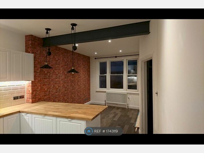 4 Bedroom Terraced House To Rent In Clifton Rise, London, SE14