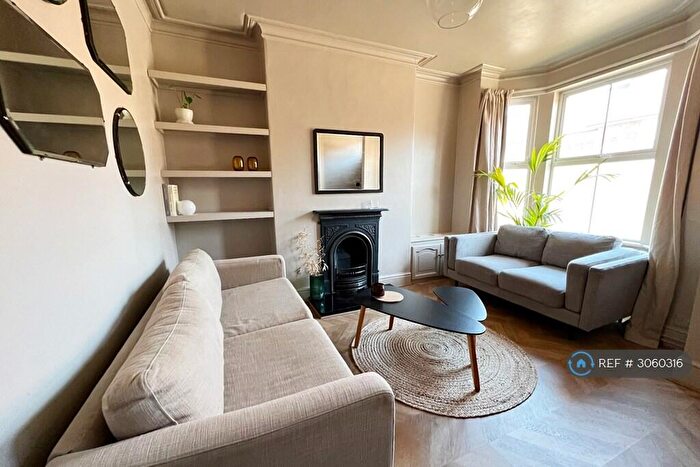 3 Bedroom Terraced House To Rent In Bunbury Street, Nottingham, NG2
