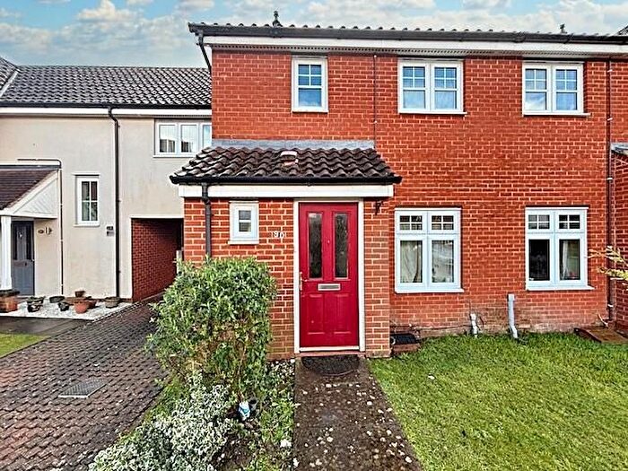 2 Bedroom Property To Rent In Mountbatten Drive, Old Catton, Norwich, NR6