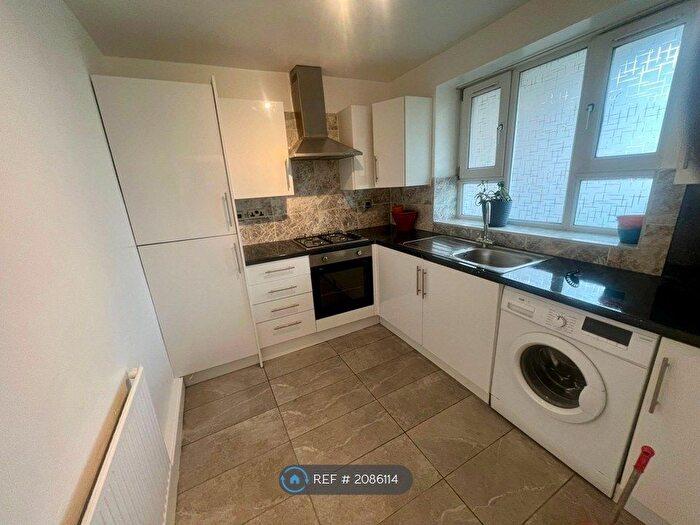 1 Bedroom Flat To Rent In North St, Barking, IG11