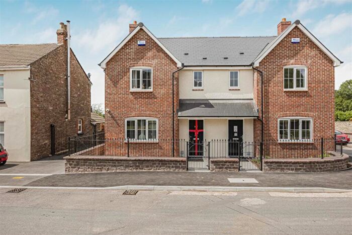 3 Bedroom Semi-Detached House For Sale In Old Dairy Way, Netherend, Lydney, GL15