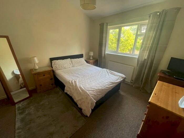 1 Bedroom House To Rent In Pilton Close, Northampton, NN3