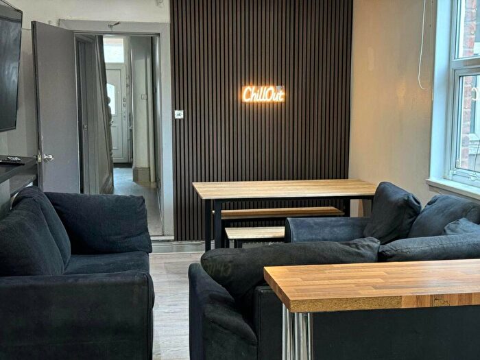 9 Bedroom House To Rent In Booth Avenue, Manchester, Greater Manchester, M14